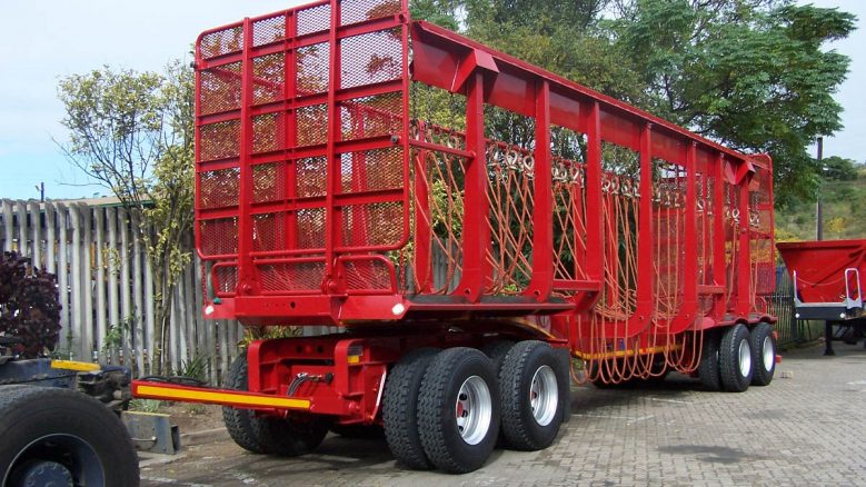 Drawbar cane unit painted red